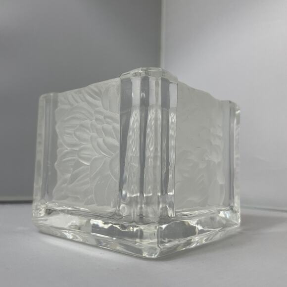 Partylite Floral Frosted Cube Candle Holder‎ - Picture 2 of 7